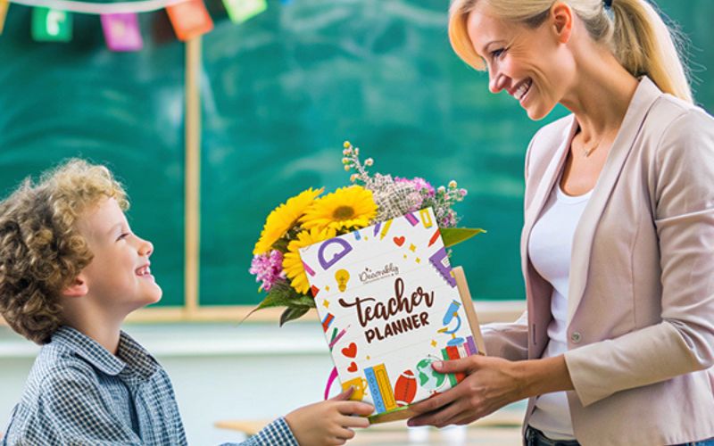 From Chaos to Calm: Time Management Tips Using Your Teacher Planner